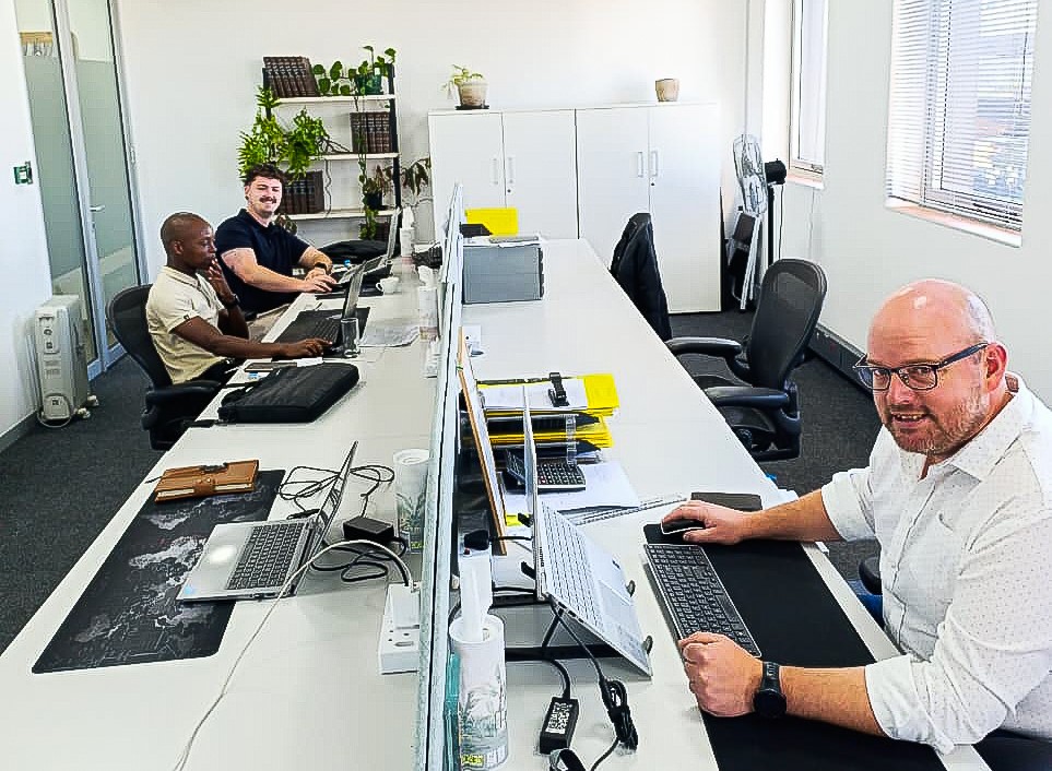 GOOD WORK MAKES DEALS EASIER